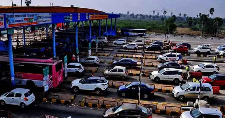 విజయవాడ- హైదరాబాద్ జాతీయ రహదారిపై వరద నీరు.. స్తంభించిన రాకపోకలు