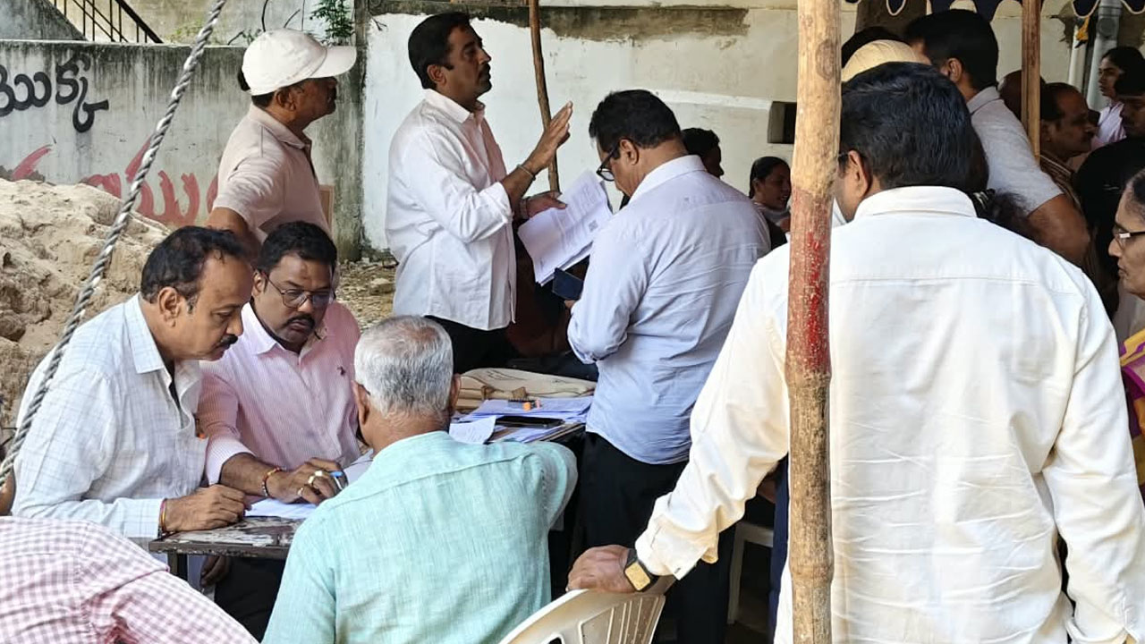 ఓటర్ల జాబితా సమగ్ర సవరణపై అవగాహన..