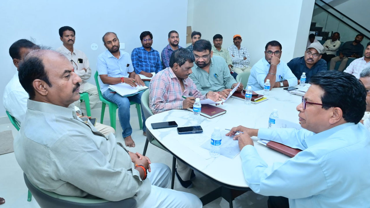 వారబందీ పద్ధతిలో సాగునీరు అందించాలి..