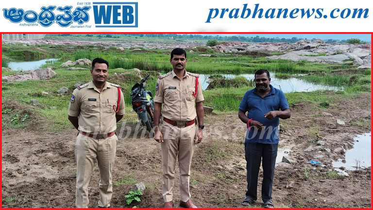 గణేష్ నిమజ్జన ప్రదేశాలను పరిశీలించిన సీఐ